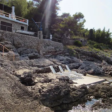 Secluded Fisherman's Cove Virak, Hvar - 17875